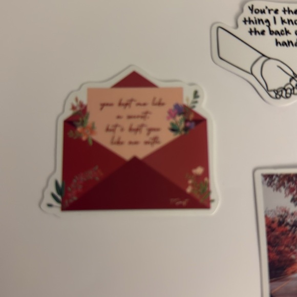 Taylor Swift “Red” Album Vinyl Sticker Bundle - 4 Stickers - Picture 6 of 6